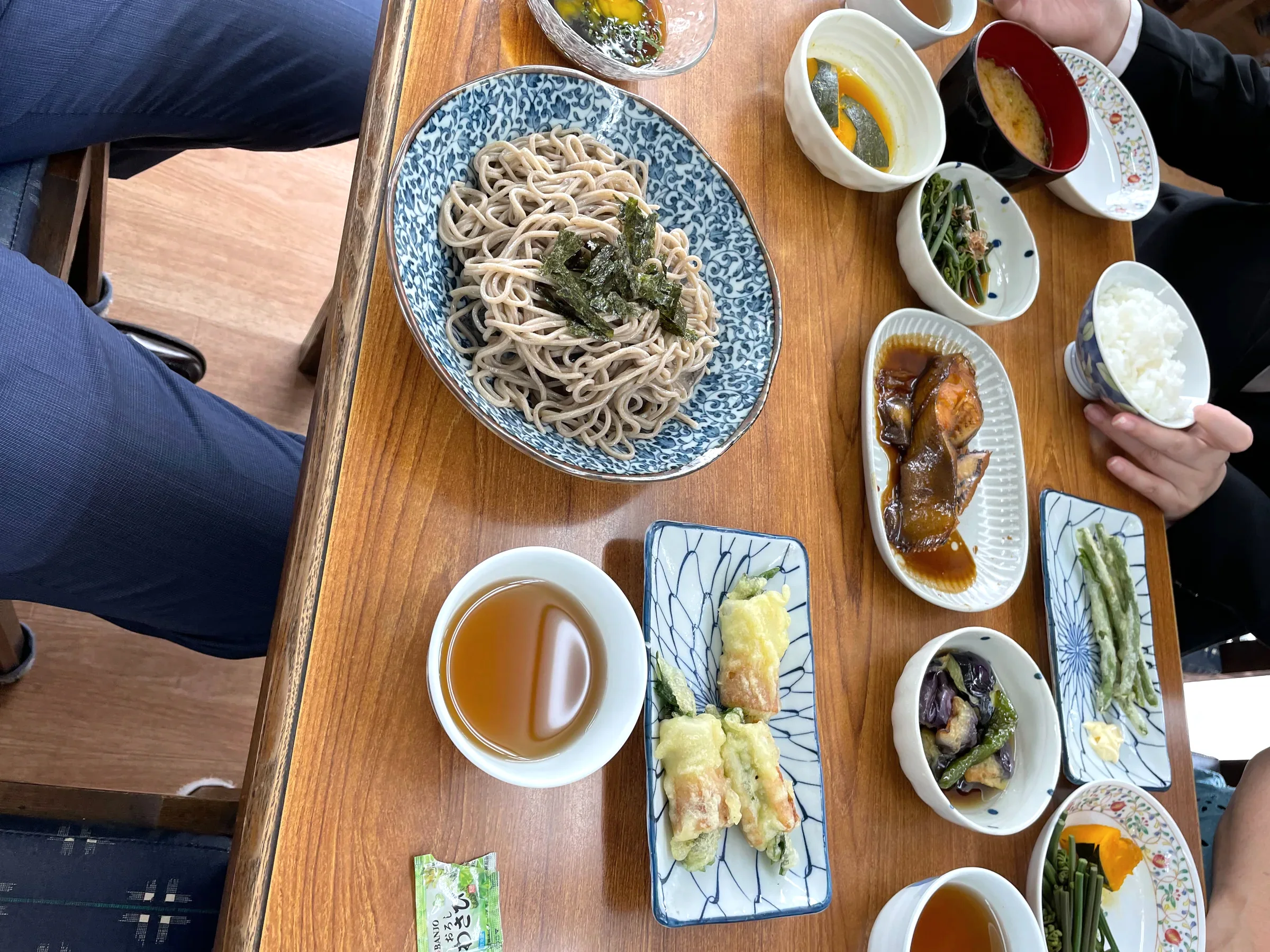 さんろく茶屋の食堂らしい昼ごはん