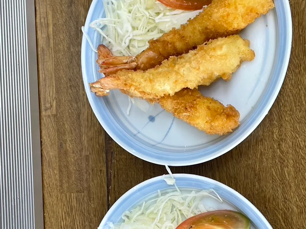 さんろく茶屋の海老フライ。葛城市ランチの揚げ物のおかず